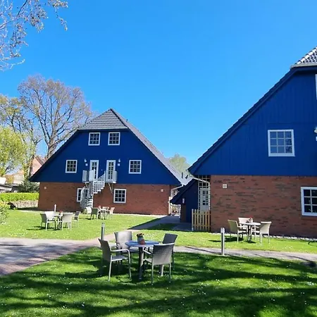 Captain Pahlen Апарт-отель