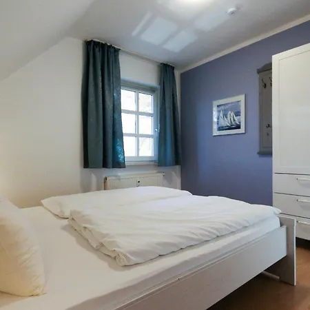 Captain Pahlen Aparthotel