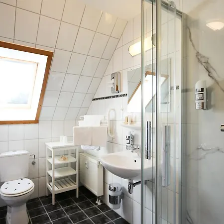 Captain Pahlen Цингст